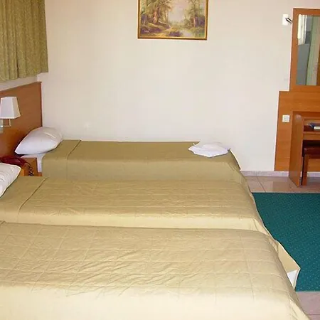 Flisvos Hotel 2*