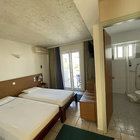 Hotel Flisvos