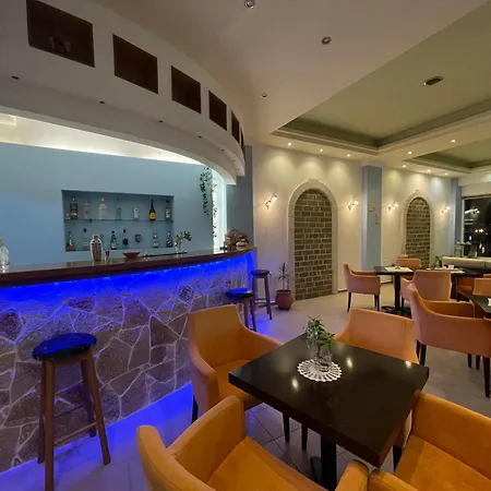 Hotel Flisvos 2*