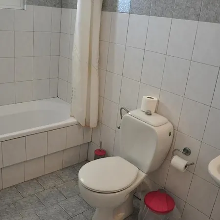 Hotel Flisvos 2*