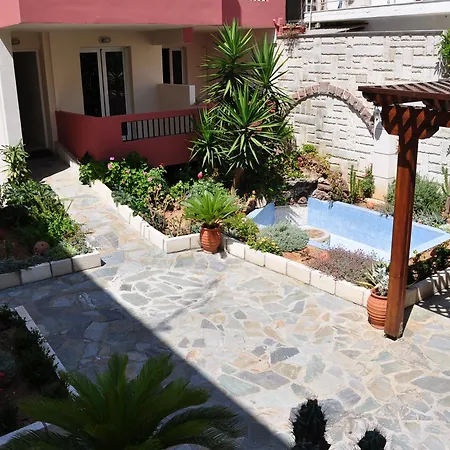 Flisvos 2* Sitia (Crete)