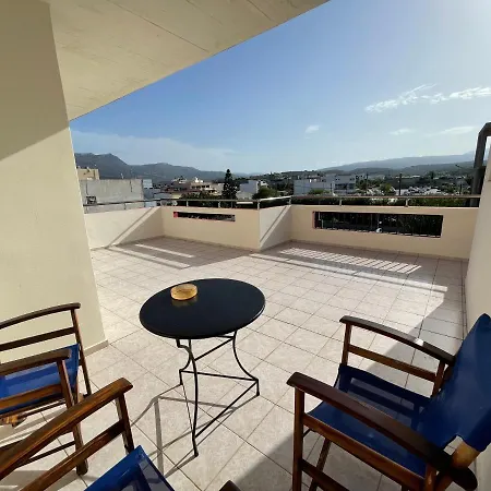 Hotel Flisvos 2*