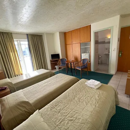 Hotel Flisvos